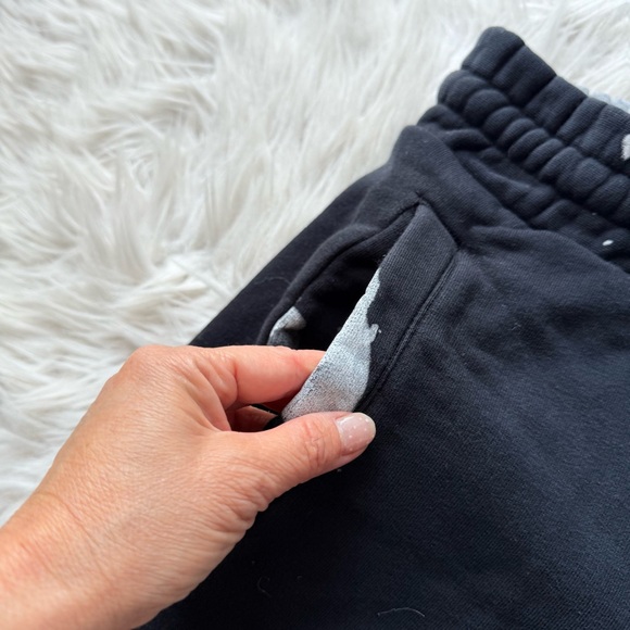 Off-White Liquid Spots Shorts Pullon Sweat Gym Workout Streetwear Athletic Rare - Picture 4 of 10